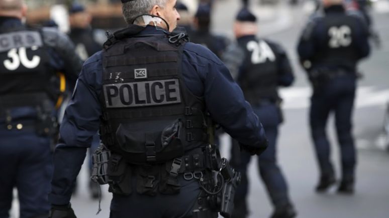Střelba v centru Paříže, na místě jsou mrtví. „Byla to panika,“ popisují svědci